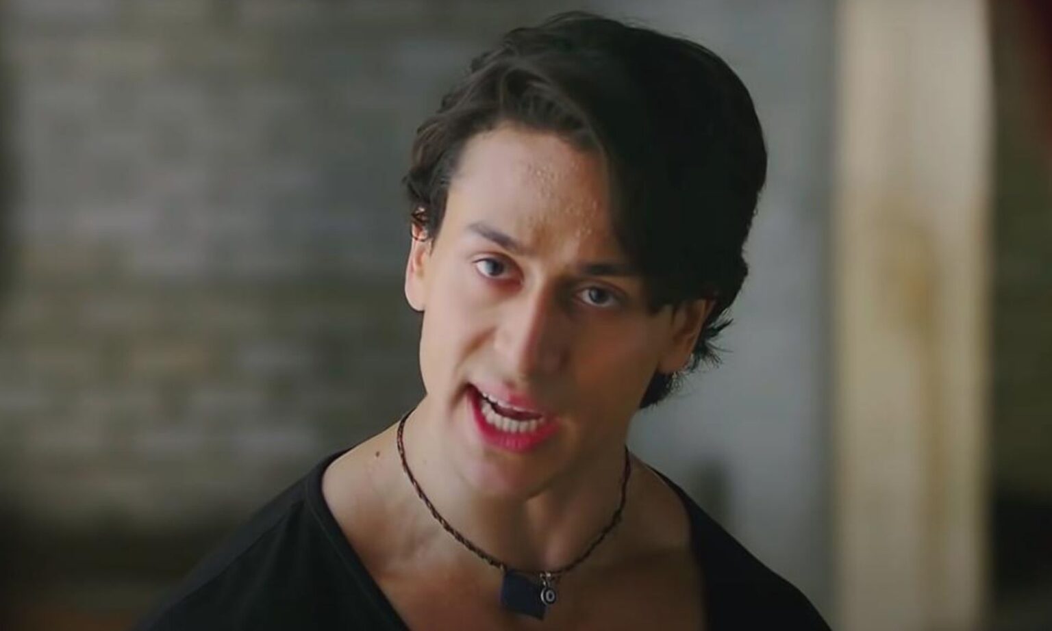 Choti Bachi Ho Kya Meme Template