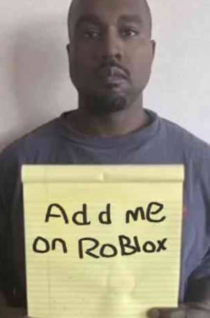 Kanye West Holding Notepad Meme on Roblox